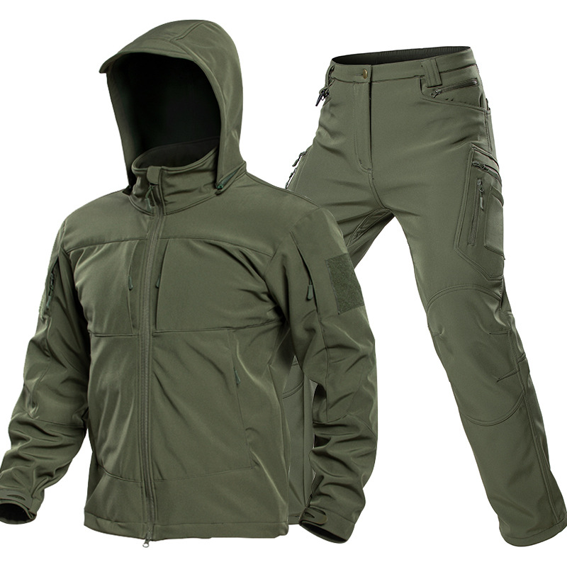 ชุดเสื้อผ้าซอฟต์เชลล์สำหรับผู้ - Outdoor Camping Set บทวิจารณ์และราคา
