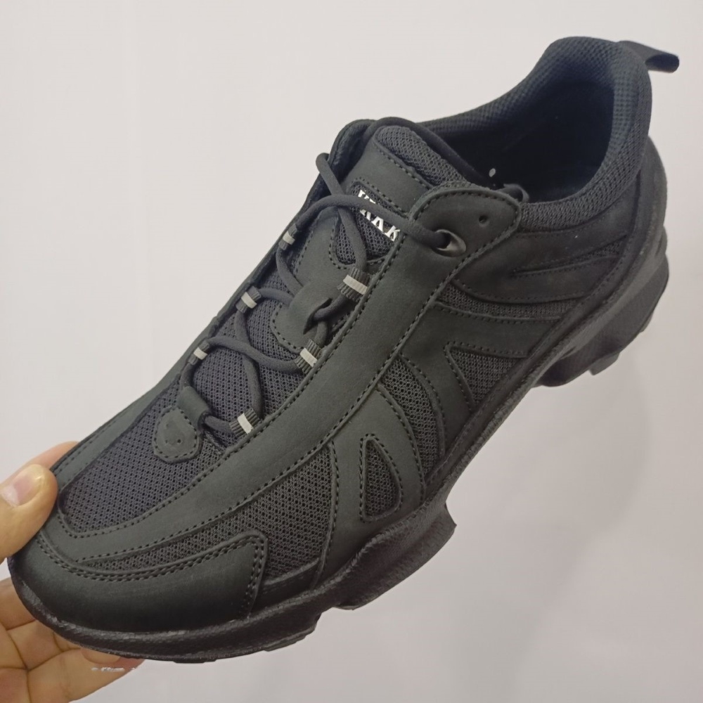 รองเท้าเดินป่าแบรนด์หรูทันสมัย - Japanese Outdoor Camping Brand บทวิจารณ์และราคา